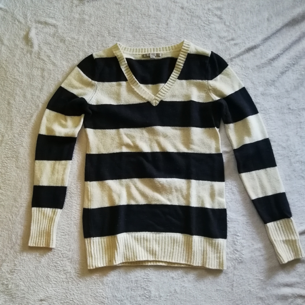 GAP Striped Sweater